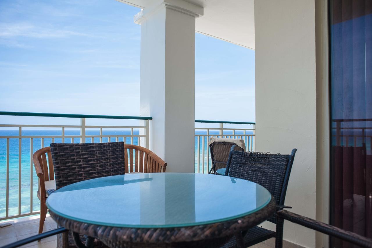 Palmyra Luxury Beach Condos Montego Bay Zewnętrze zdjęcie