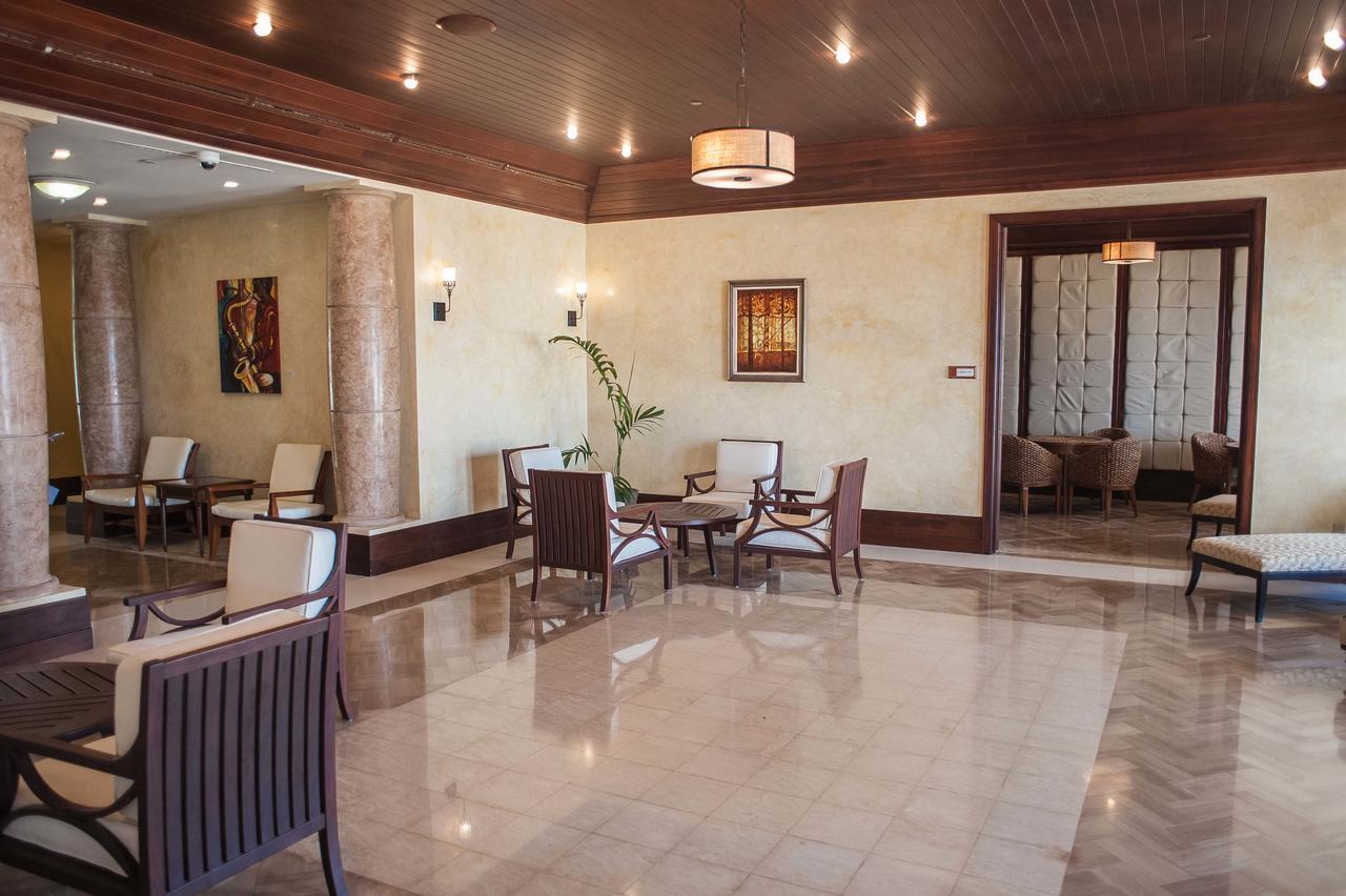 Palmyra Luxury Beach Condos Montego Bay Zewnętrze zdjęcie