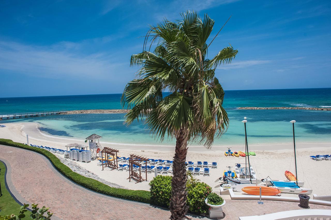 Palmyra Luxury Beach Condos Montego Bay Zewnętrze zdjęcie